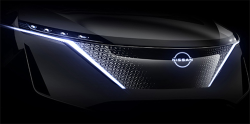 日產Ariya純電動跨界概念車“盾式”護罩內集中了雷達傳感器和其它科技裝備.jpg